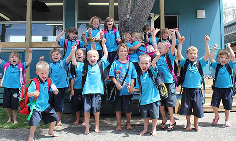 Whangaparaoa School,鯨魚灣公立小學